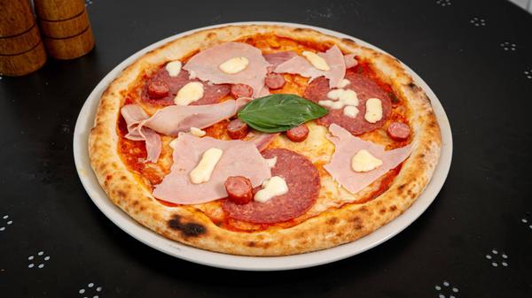 Pizza Quattro Carni